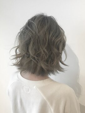 フレイムスヘアデザイン(FRAMES hair design) ☆透明感漂うミントベージュ×ボブディ☆