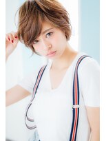 ひし形シルエットエアリーショート