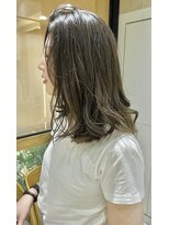 シーア(ciia)&nbsp;オリーブベージュグラデーションカラー