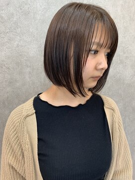 エニル(enil) ＊小顔ボブ×ナチュラルストレート