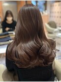 韓国ヘアロングレイヤーカットくびれヘアベージュ前髪原宿