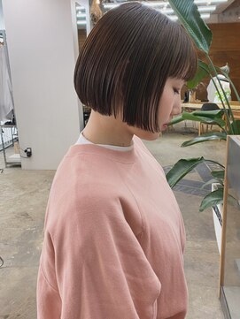 モーブ(MAUVE) 【HANAE】ミニボブ×マロンベージュ