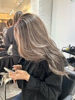 ブレンド 渋谷(BLend)&nbsp;白髪ぼかしハイライトレイヤーカット