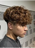 原宿スペインカール外国人風パーマスパイラルパーマ刈り上げ