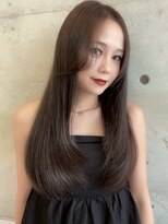 ユイマァル 岡山店(YUIMARL)&nbsp;ハッシュカット20代30代40代スーパーロングレイヤー脱ブリーチ
