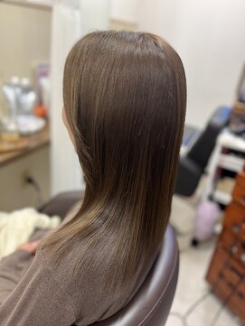 コア フィール ア デイ(COIFFURE A DAY) 【M3D ロング】当店人気メニューM3Dトリートメント