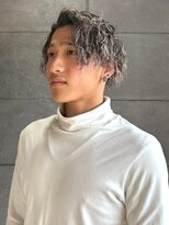 ディスコネクト(DISCO-N-NECT)&nbsp;ハイライト ツイストスパイラルパーマ ツイストパーマ ブリーチ