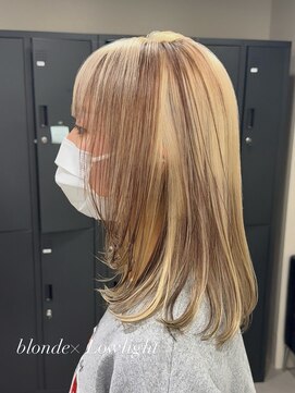 ベレーザ 渋谷(BELEZA) 18088ハイレイヤーウルフミディアムハッシュカットミルクティー