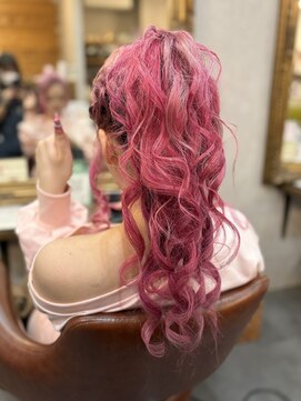 フリーク 土浦店(FREAK) 長く見える☆ふわふわポニーテール