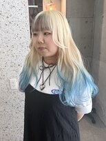ラニヘアサロン(lani hair salon)&nbsp;ブロンド×水色/グラデーションカラー/夏カラー/デザインカラー/