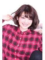 アドール(ADOR)&nbsp;ゆるふわショートミディスタイル