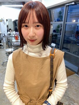 ユー(yew) ブリーチ無しピンクブラウン×シースルーバングボブ