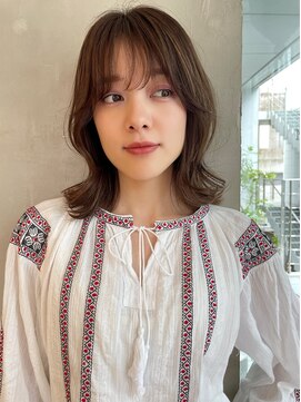 ビュートリアム 南青山(BEAUTRIUM) ミディアム 顔まわりレイヤー 20代30代40代50代