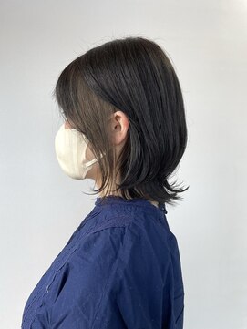 チェリーコーク(HAIR CHERRY COKE) くびれスタイル×イヤリングカラー