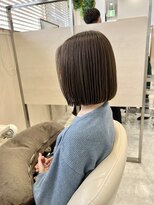 アドラーブル 長岡リバーサイド千秋店(adorable)&nbsp;切りっぱなしボブ☆透明感くすみベージュ☆