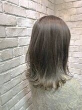 カコン(KAKONN) 大人かわいいくびれレイヤースタイル