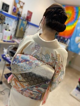 アクアリッシュ ヘアー(Aqualish Hair)の写真/卒業式・入学式など、特別な日の着付けもお任せ下さい♪大切な一日を華やかに彩るお手伝いをします。