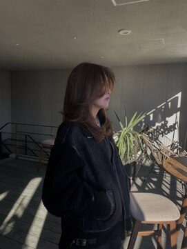 リバレッジ 広尾(Leverage) ハイトーンロングレイヤー:Maho Toda