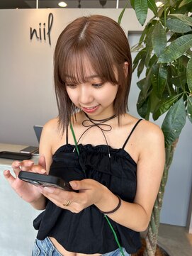 ニール(niil) 《 sakura 》パッっとボブ × ブリーチなしミルクティーベージュ