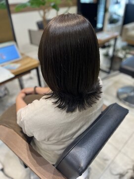 ケンジ 南林間(KENJE) 透明感艶髪×レイヤー×アッシュカラー【南林間】