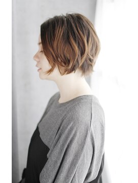 シュシュット(chouchoute) 吉祥寺3分/くすみブルーテラコッタデジタルパーマミニウルフ/067