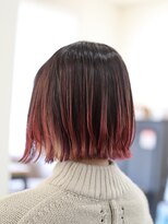 エマ(Emma)&nbsp;可愛いショートインナーカラー