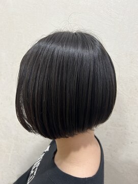 カフカ 亀有(KAfKA) ミニボブ/艶髪