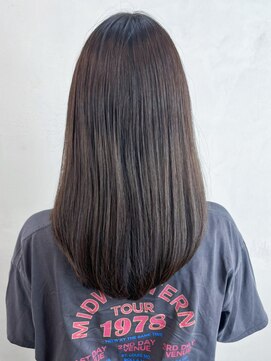 アイティー バイ アルバム 浦和店(IT by ALBUM) 艶グレージュ_チェリーブラウンフェミニンロング_ba407901