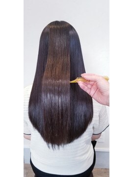 ヘアーアンドネイル ルシア(Hair&Nail Lucia) 髪質改善トリートメント