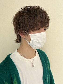 ベッロ(Bello) 人気爆発！！ニュアンスツイスパのマッシュウルフヘアー