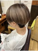 シャドウルーツ/マッシュショート/ベージュ