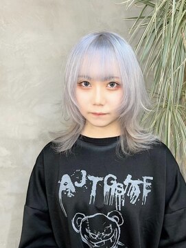 キイ 原宿 表参道(K.e.y) ホワイトシルバー／ホワイトカラー