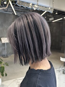 ピークアブー 原宿ハラカド(PEEK-A-BOO) 前髪なし/センターパート/外はねボブ/デザインカラー