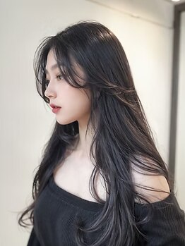 エン(EYN)の写真/【艶カラー×艶トリートメント】カラー材やトリートメントにもこだわったサロン◎憧れの艶髪に導きます♪
