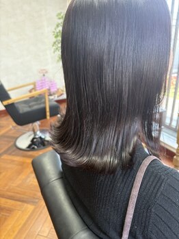 ソフ(soff)の写真/夏時期に負けないストレート◇クセや広がりを抑え、自然なストレートヘアを叶えます☆朝のセットも楽々◎