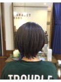 ショートボブブルージュ