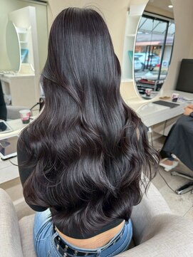 オズ 安積店(OZ) ミニウルフチェリーブラウンホワイトグレージュフェザーパーマ