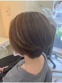 ショートボブ