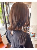 小顔イメチェン、ブルーグレージュカラーくびれレイヤーボブ