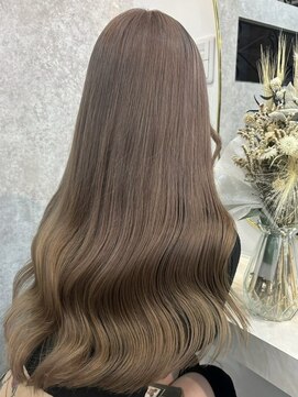 エス(Ess) 美髪/ワイドバング/ホワイトブロンド[髪質改善/ヘアセット/大宮]