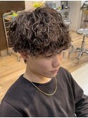 波巻きパーマツイストスパイラルパーマシャドウパーマ黒髪原宿