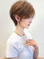 アフロート ルヴア(AFLOAT RUVUA)&nbsp;みね前下がりひし形ショートボブ30代40代50代くびれヘア丸顔面長