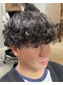 波巻きツイストスパイラルパーマ　刈り上げ　マッシュ