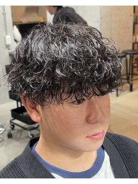 ブルニール 心斎橋(BLEUNIR) 波巻きツイストスパイラルパーマ　刈り上げ　マッシュ