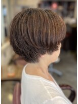 サーティエイト(38) グレージュハイライト/白髪ぼかし/丸みショート/髪質改善: