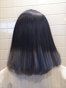 ラピッシュ 南三番町店(Lapish) 〈ラピッシュ南三番町〉ホワイトべージュ裾カラーモードスタイル