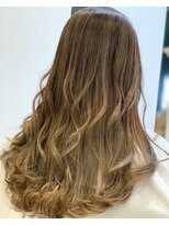 ループ ヘアーサロンアンドコミュニティー(LOOP)&nbsp;☆グラデーションカラー×ハイライト☆変化を楽しむロングヘア