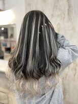 ラビス(Lovis)&nbsp;ミディアム/暗めカラー/デザインカラー/フェイスフレーミング