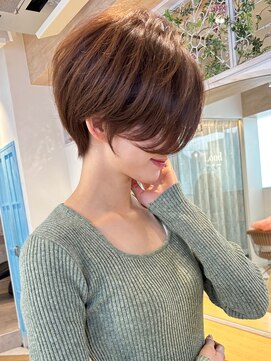 ロンド ストラーダ 心斎橋(Lond strada) ショート×ハイライト白髪ぼかし×マチルダボブ[心斎橋]