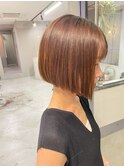 酸性ストレートボブ